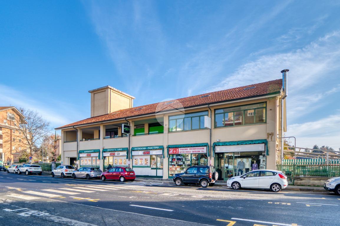 Palazzina commerciale in Viale Colli 23, Rivoli, {3} - Foto 1