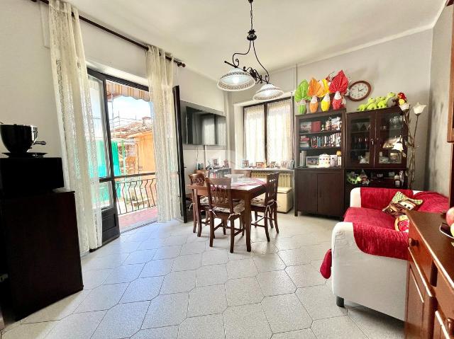 2-room flat in Via Oscar Borgesa, Avigliana - Photo 1