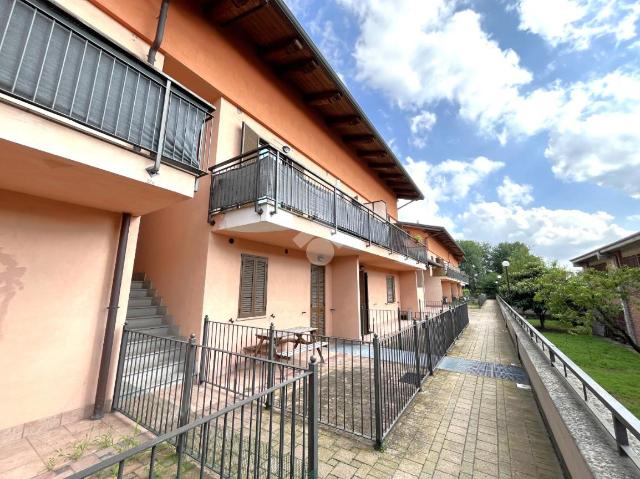 3-room flat in Via Cristoforo Colombo, Poirino - Photo 1