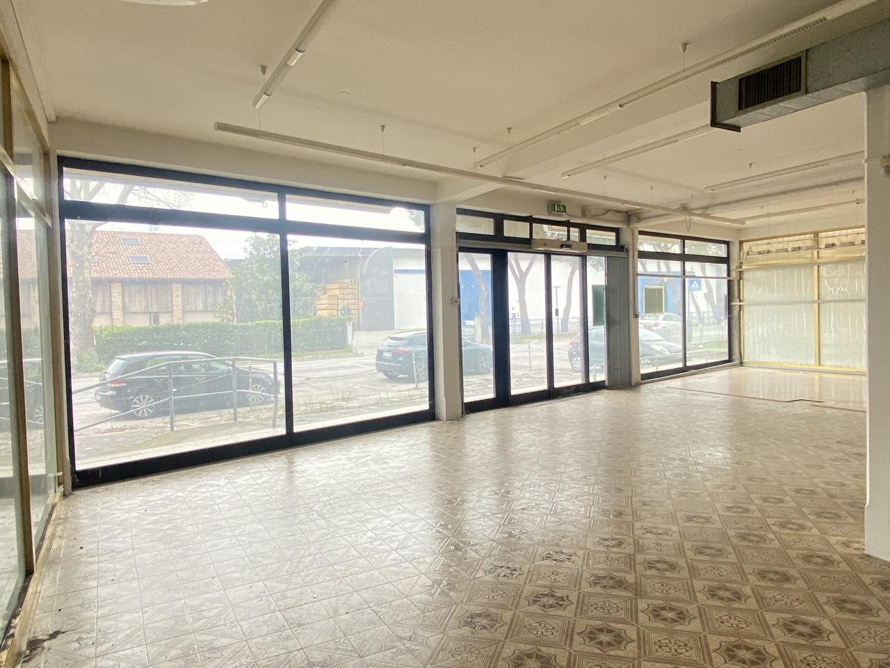 Negozio in Via San Michele 36, Casale sul Sile - Foto 1