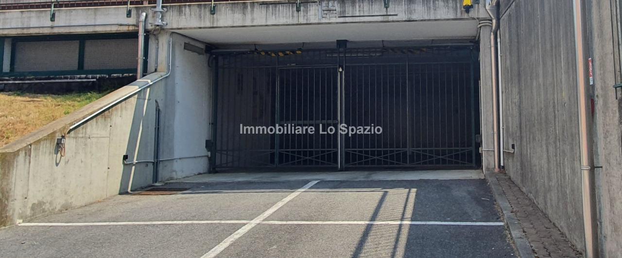 Parcheggio chiuso in Via Porcella, Andora, {3} - Foto 1