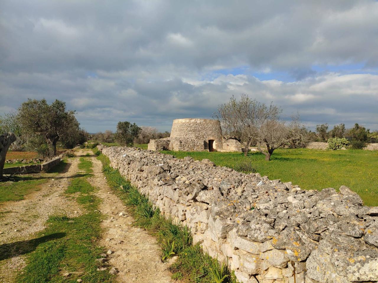 Trullo in vendita a Racale