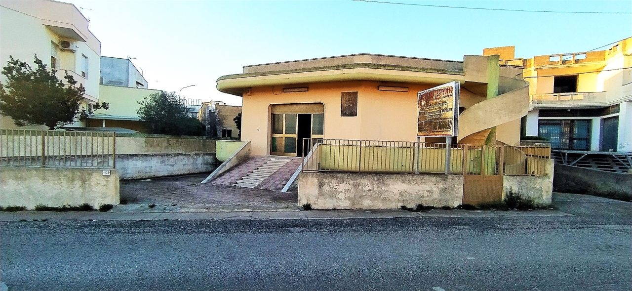 Deposito in Via Moruse, Racale - Foto 1