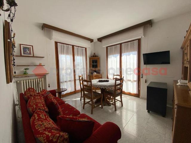 4-room flat in Via Paolieri, Orbetello - Photo 1