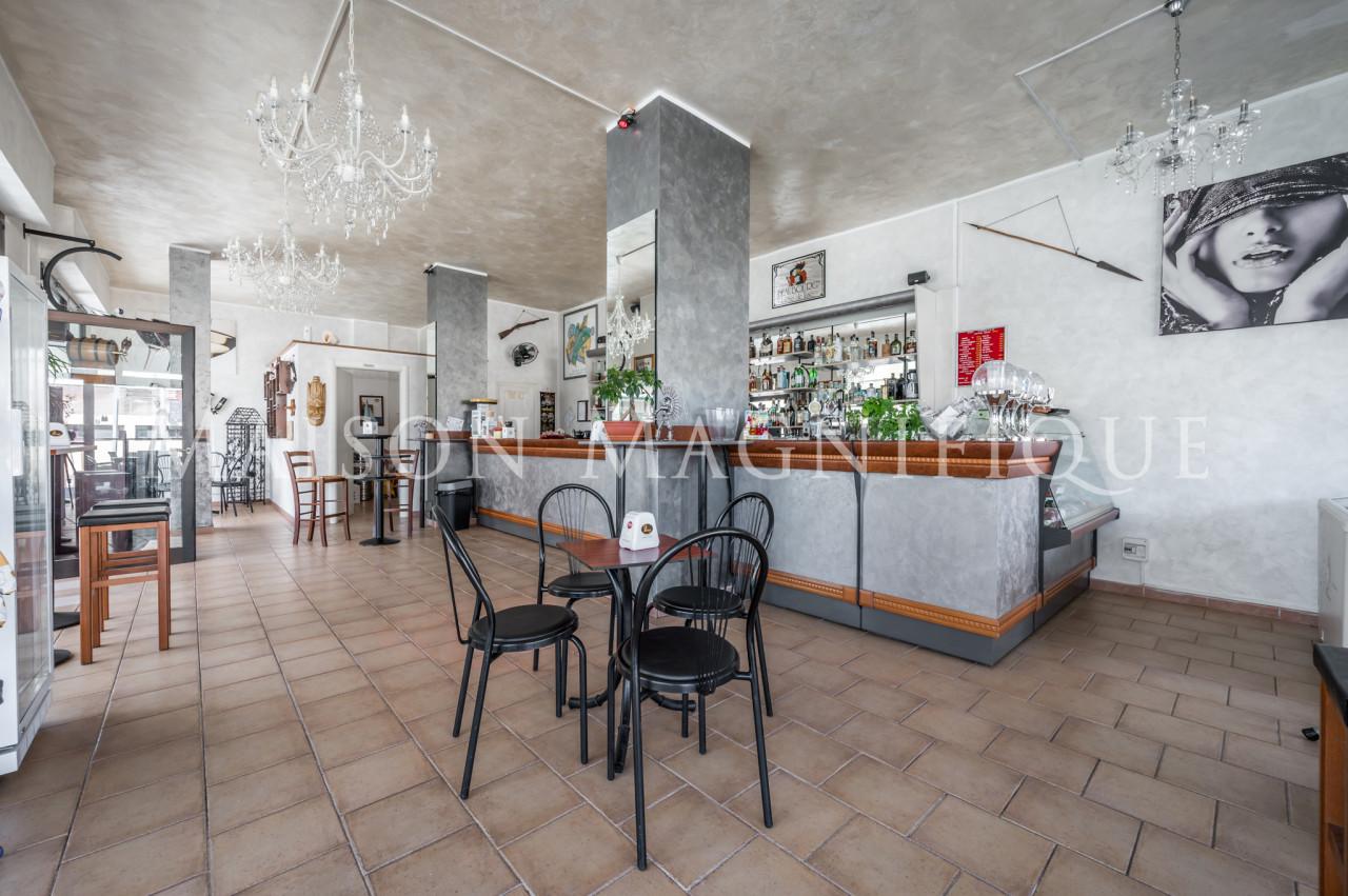 Bar in vendita a Comacchio
