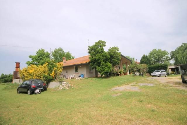 Villa in vendita a Comacchio