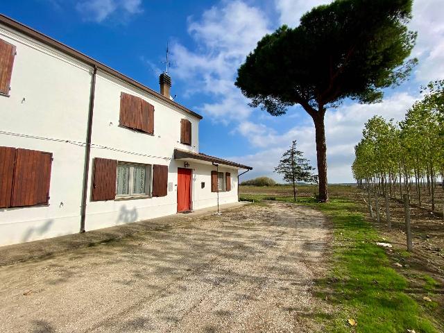 Villa in Strada Statale Romea 74, Comacchio - Foto 1