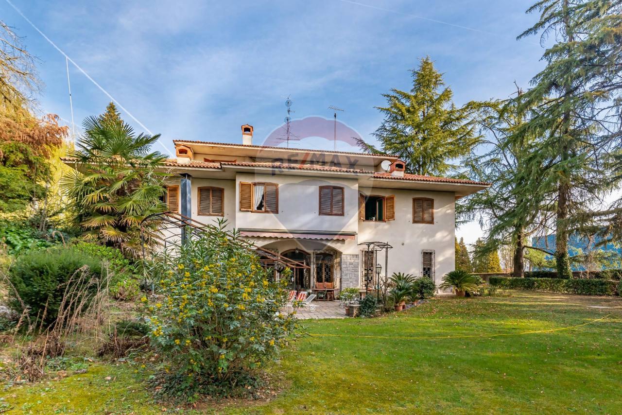 Villa in vendita a Rovellasca