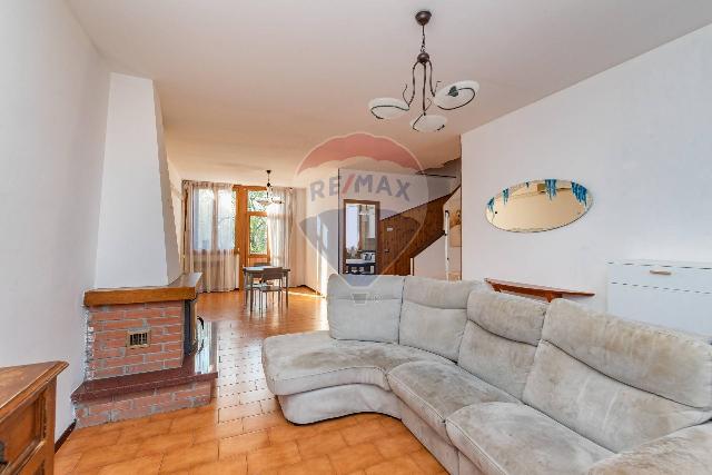 Apartament, Solaro - Photo 1