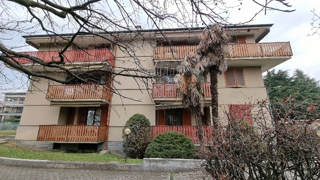 4-room flat in Via Giacomo Puccini, Agrate Brianza - Photo 1