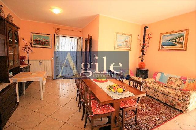 Apartament in Tomei 90, Montefiore dell'Aso - Photo 1