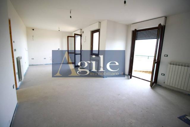 Dreizimmerwohnung in Via Gabriele d' Annunzio 50, Colonnella - Foto 1