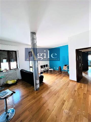 main gallery real estate image