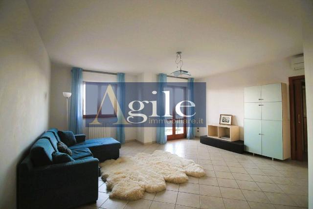 Apartament in Via Carlo Alberto dalla Chiesa, Grottammare - Photo 1