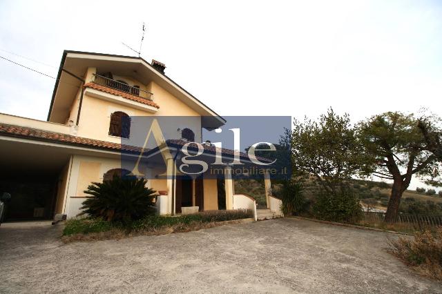 Villa a schiera in {3}, Contrada Monte Cretaccio - Foto 1