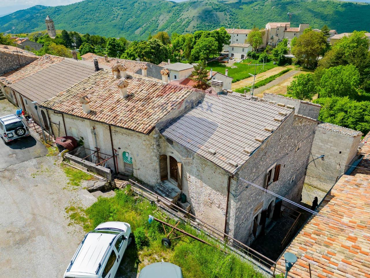 Appartamento in vendita a Santo Stefano Di Sessanio
