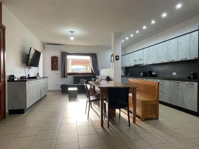 4-room flat, Siniscola - Photo 1