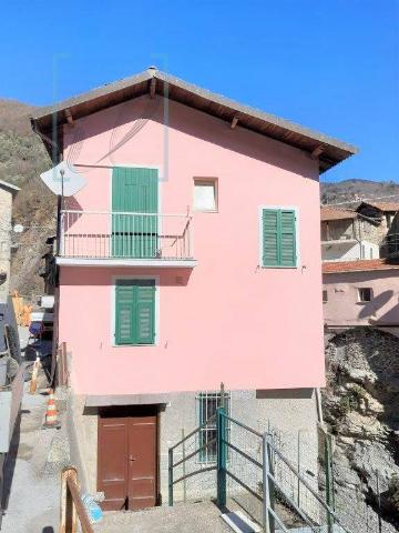 Country house or cottage in Pornassio, Pornassio - Photo 1