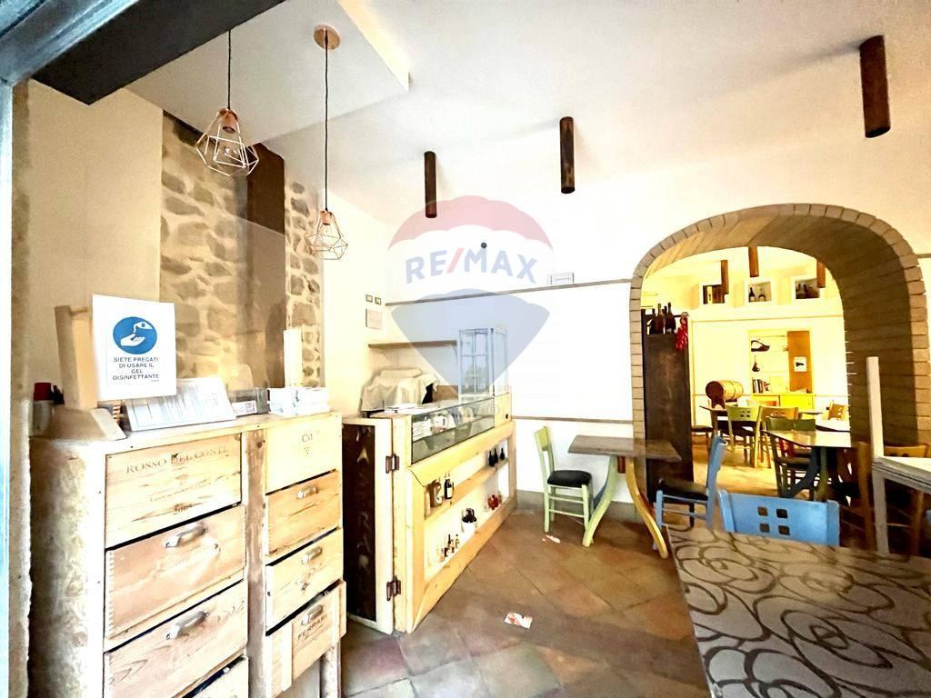 Negozio in Via Vittorio Veneto 11, Siracusa - Foto 1