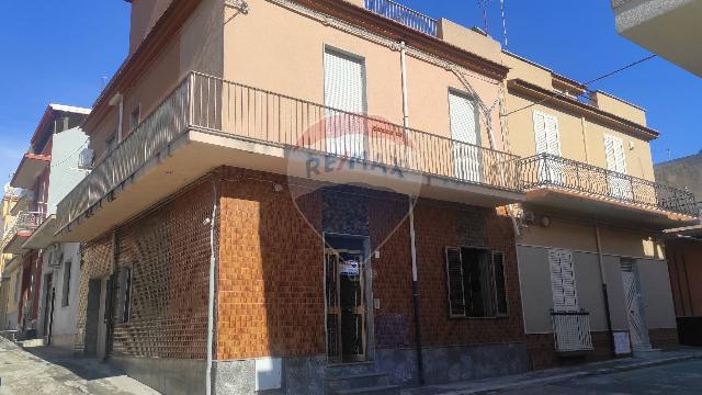 Detached house in Via P. Umberto 308, Pachino - Photo 1