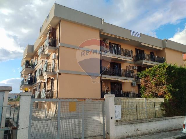 Appartamento in Via Ippollito Nievo 32, Siracusa - Foto 1