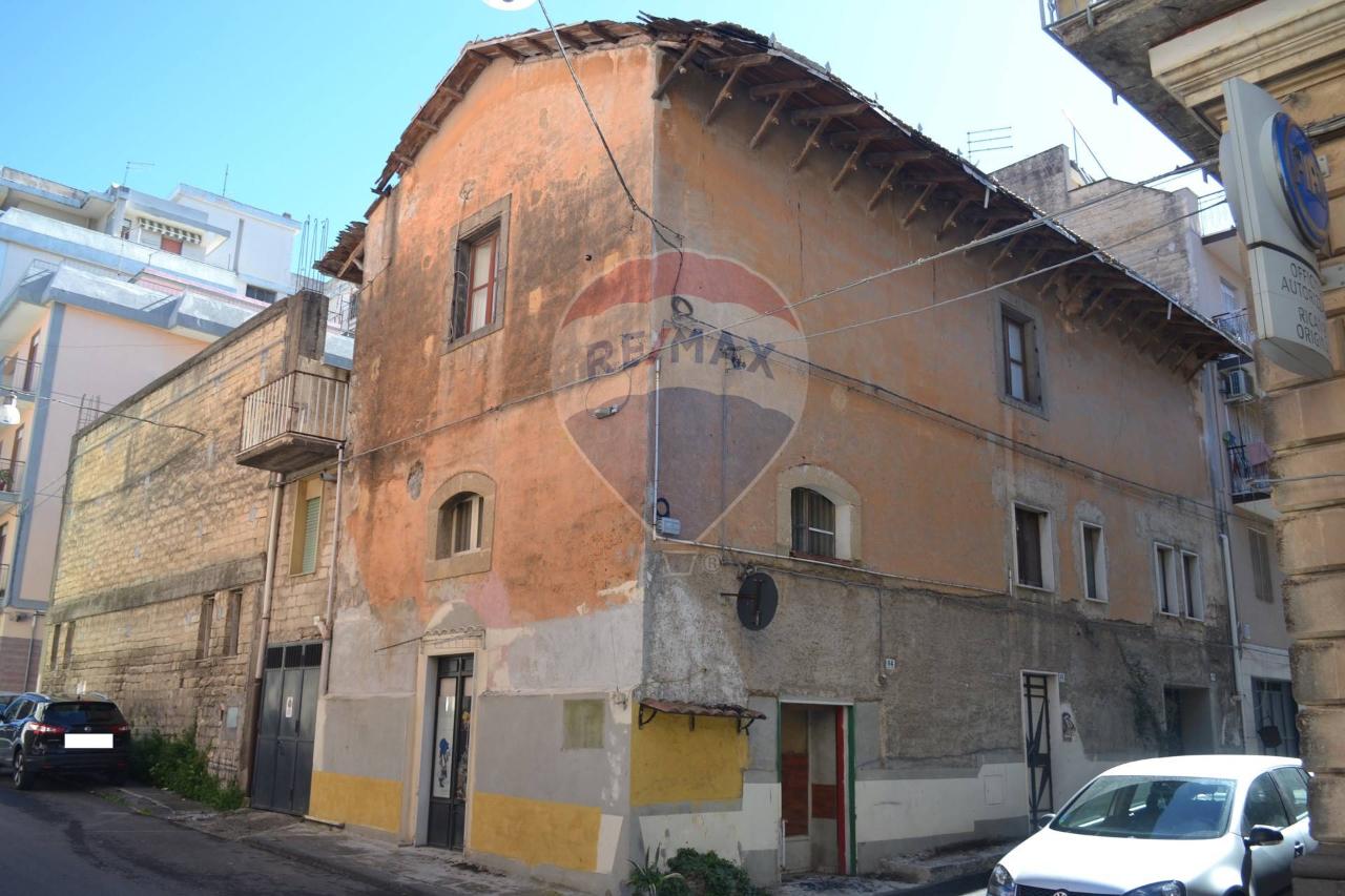 Casa indipendente in vendita a Carlentini