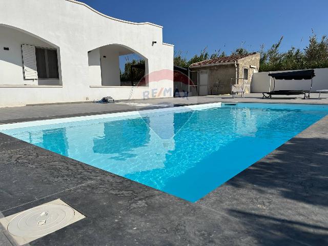 Villa in Via Olindo Marinelli 22, Siracusa - Foto 1