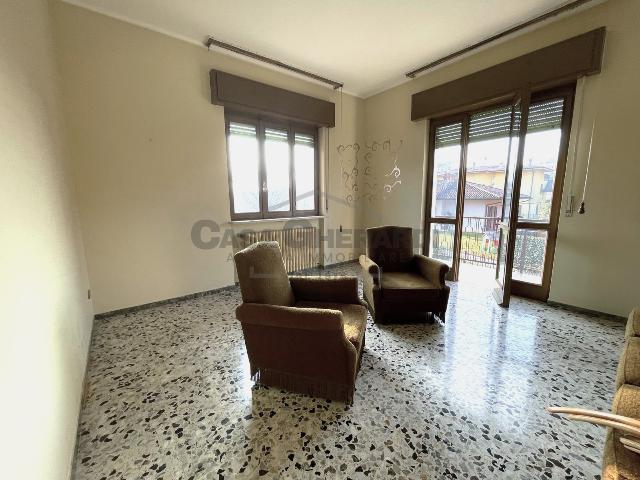 4-room flat in Via Longoni 107, Palazzago - Photo 1