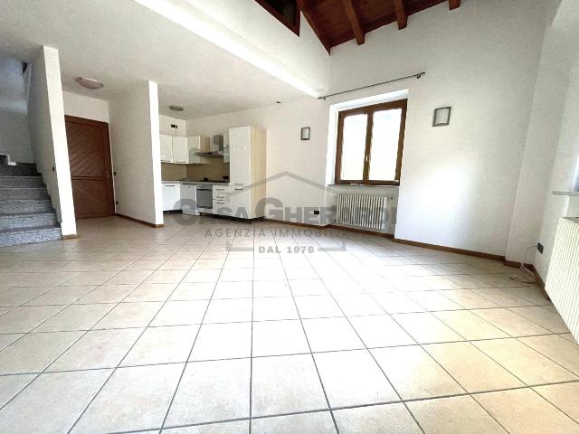 3-room flat, Palazzago - Photo 1