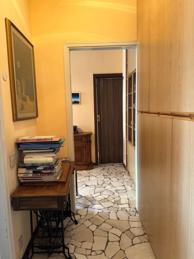 immagine annuncio 1 di 8