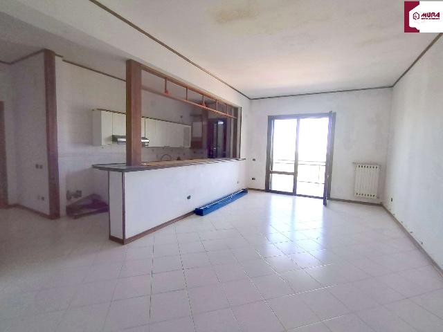 4-room flat, Castel Volturno - Photo 1