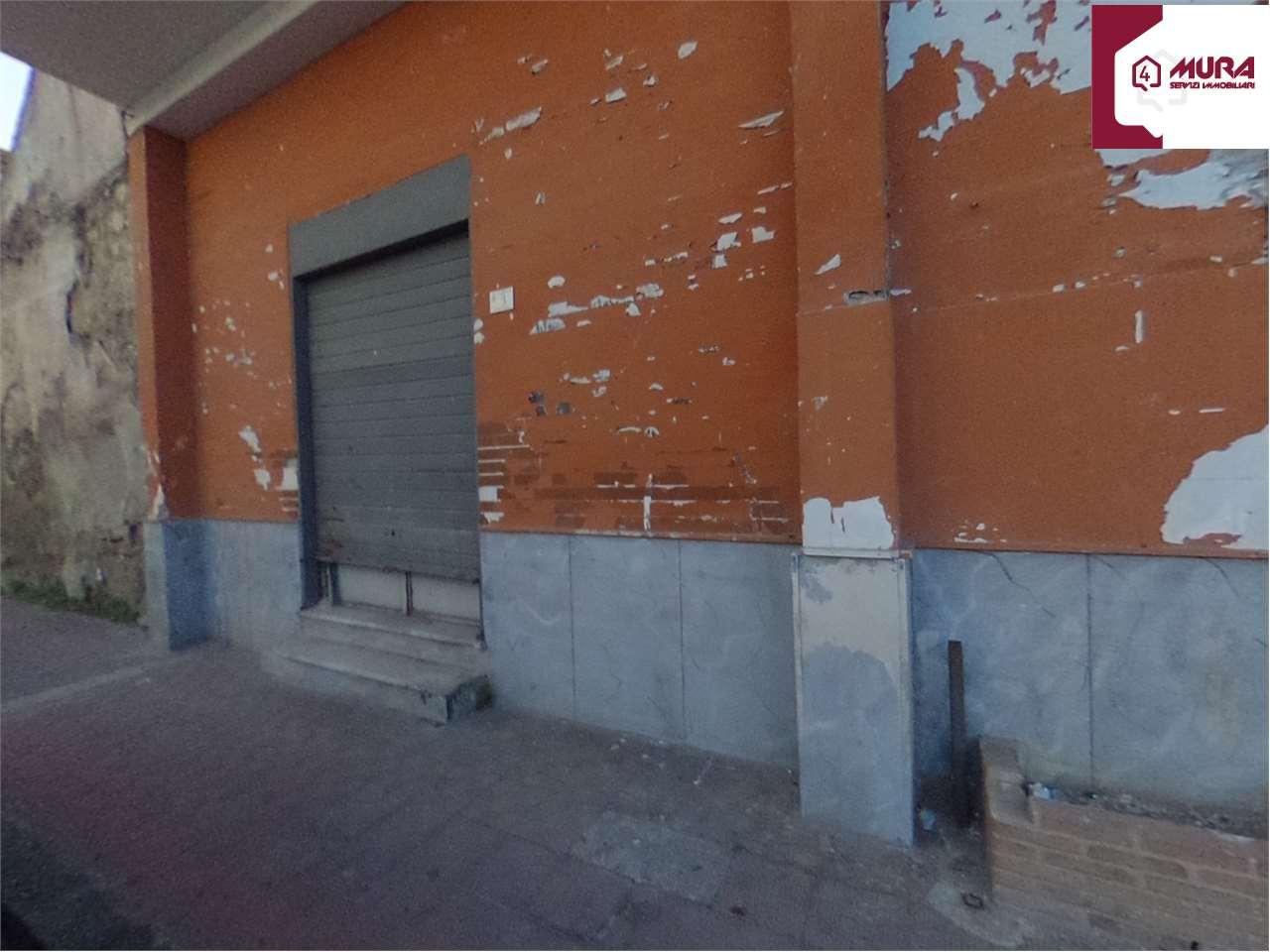 Negozio in Via Natale di Roma 1, Trentola-Ducenta - Foto 1