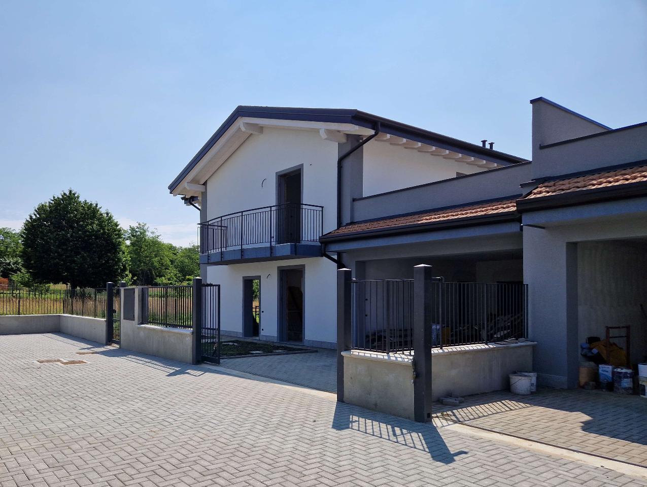 Villa unifamiliare in vendita a Vedano Olona