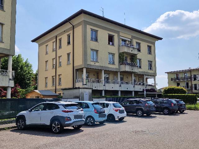 Quadrilocale in Via Sempione, Lomazzo - Foto 1