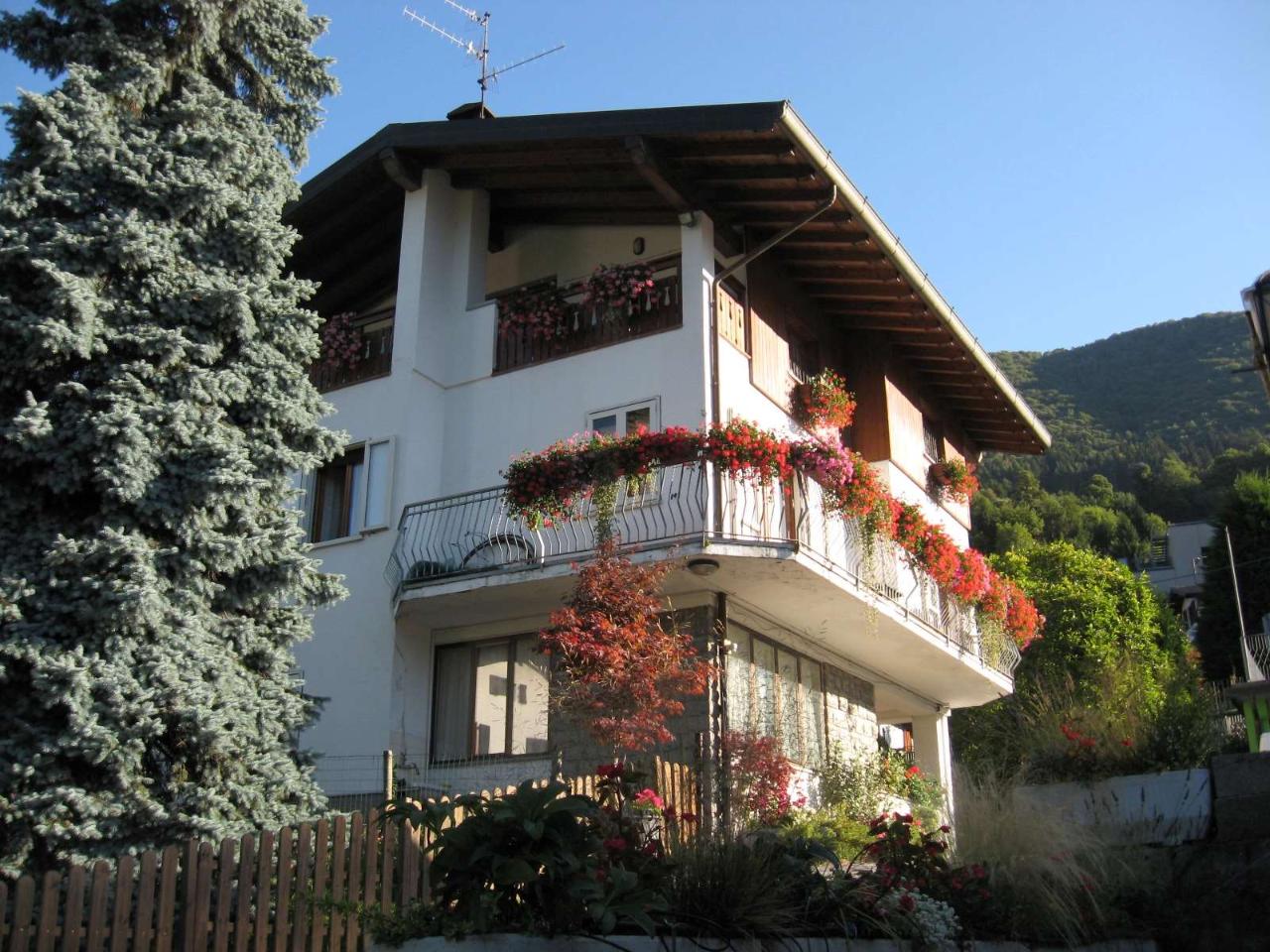 Villa unifamiliare in vendita a Centro Valle Intelvi
