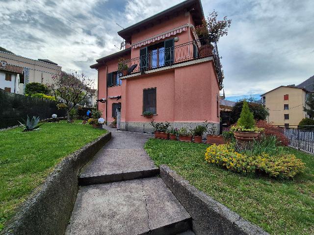 2-room flat in Via Spalato, Como - Photo 1