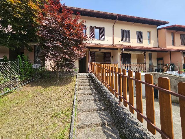 Villa a schiera in {3}, Via Montelungo - Foto 1