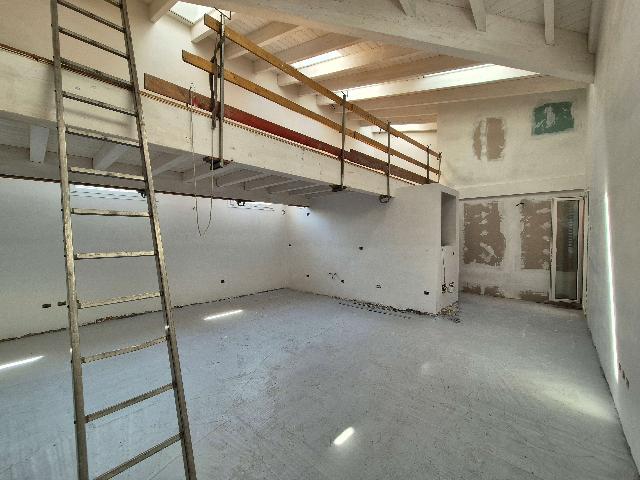 3-room flat in Via Grassi, Rovellasca - Photo 1