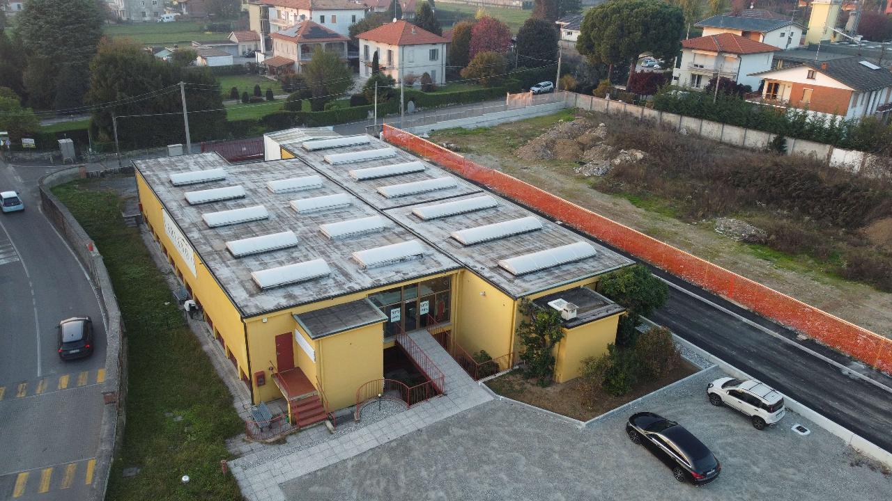 Negozio in Via Vittorio Veneto, Cirimido, {3} - Foto 1