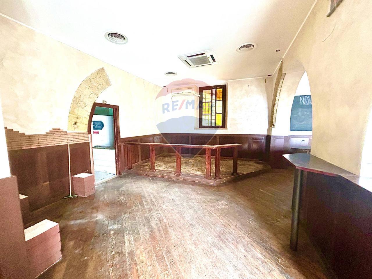 Negozio in Via Appia Nuova 44, Terracina, {3} - Foto 2