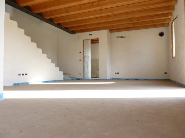 Villa in Via Schiavonesca Nuova, Volpago del Montello - Foto 1