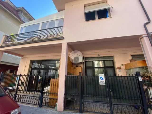 3-room flat in Piazza Via a. Stoppani 4, San Benedetto del Tronto - Photo 1