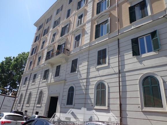 Negozio in Via Palestro, Roma, {3} - Foto 1