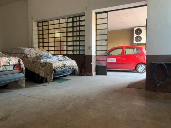 Magazzino in Viale Luigi Cadorna, Legnano - Foto 1