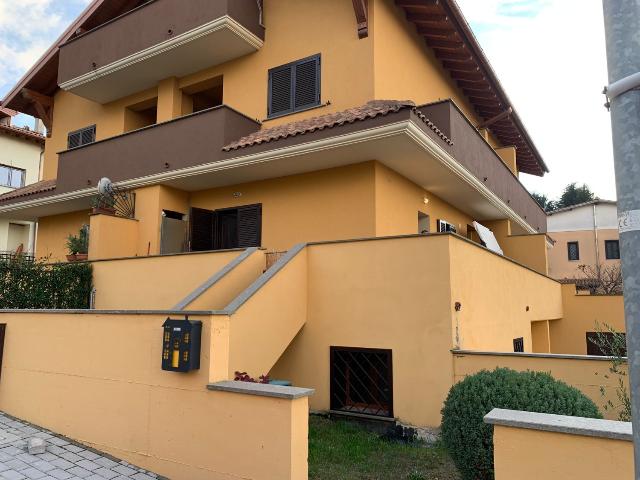 Vierzimmerwohnung in Via dei Faggi, Rocca di Papa Rm, Rocca di Papa - Foto 1