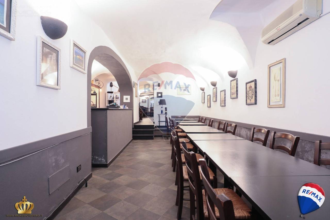 Negozio in Via di San Bernardo 70r, Genova - Foto 1