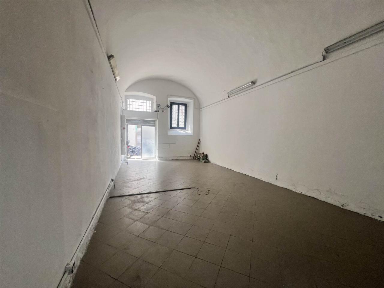Magazzino in , Livorno, {3} - Foto 2