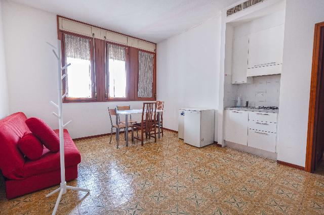 Einzimmerwohnung, Mantova - Foto 1