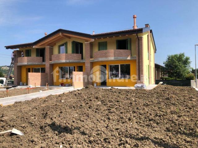 Villa a schiera in Via E. Damenti, Felino - Foto 1