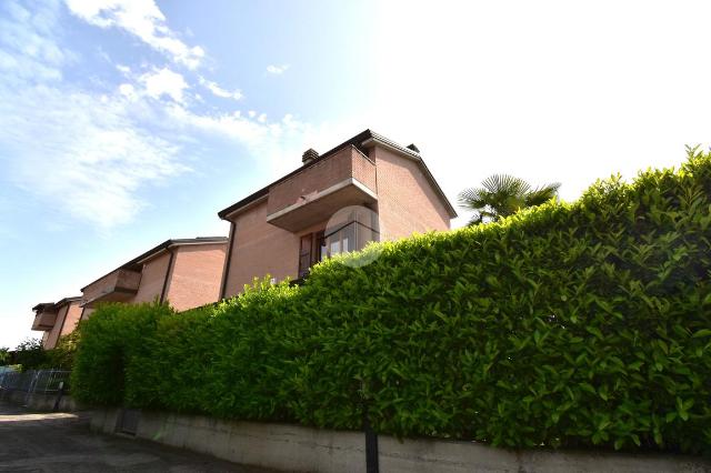 Terraced house in Strada Corte Biondi 54, Parma - Photo 1